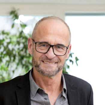 Porträt von Günter Pütz