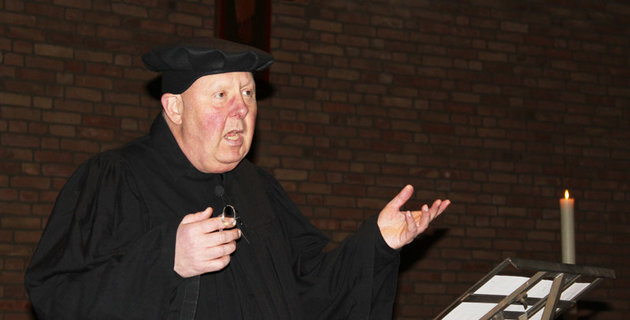 Manfred Erwe als Martin Luther