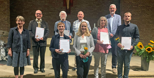 Verleihung des "Michaelshovener Engel" für besonderes Engagement Verleihung des "Michaelshovener Engel" für besonderes Engagement