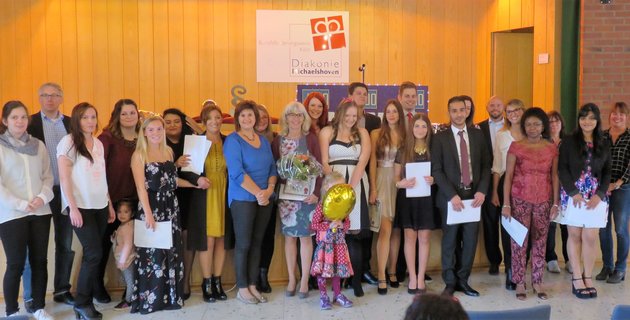 Abschlussfeier 2016 des Fachseminar für Altenpflege Michaelshoven Die Absolventen 2016 des Fachseminar für Altenpflege Michaelshoven.