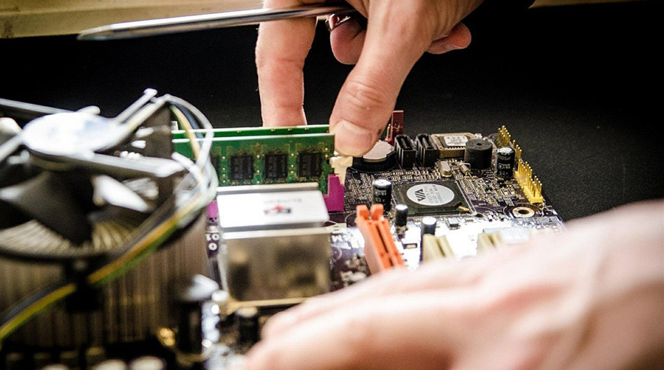  Umschulung als Elektroniker für Geräte und Systeme auf Bildungsgutschein