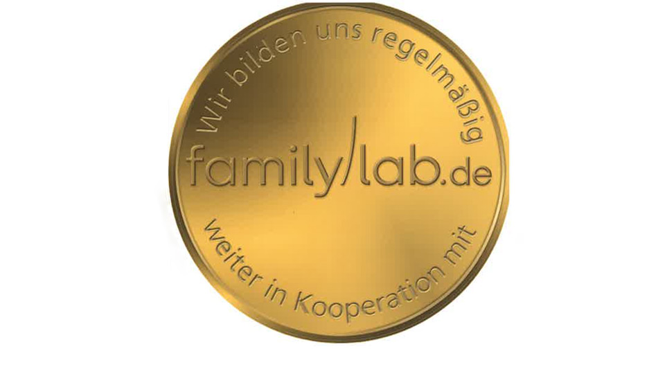 familylab Goldene Plakette "familylab.de".