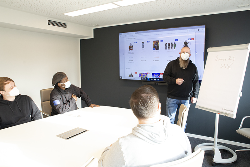 E-Commerce Ausbildung am Berufsförderungswerk Köln E-Commerce Ausbildung am Berufsförderungswerk Köln