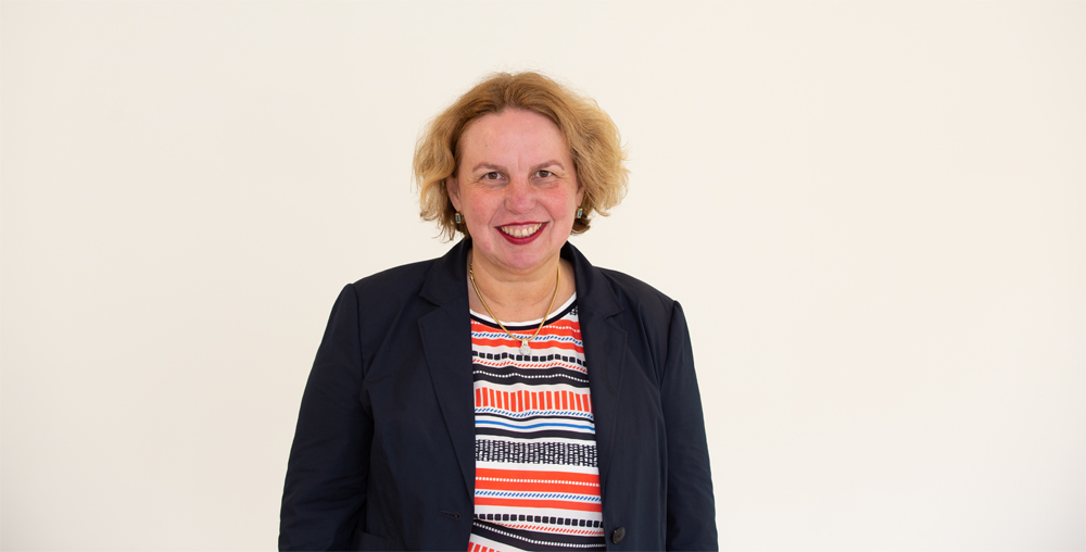 Kerstin Lehnertz Betriebliches Gesundheitsmanagement Kerstin Lehnertz Betriebliches Gesundheitsmanagement