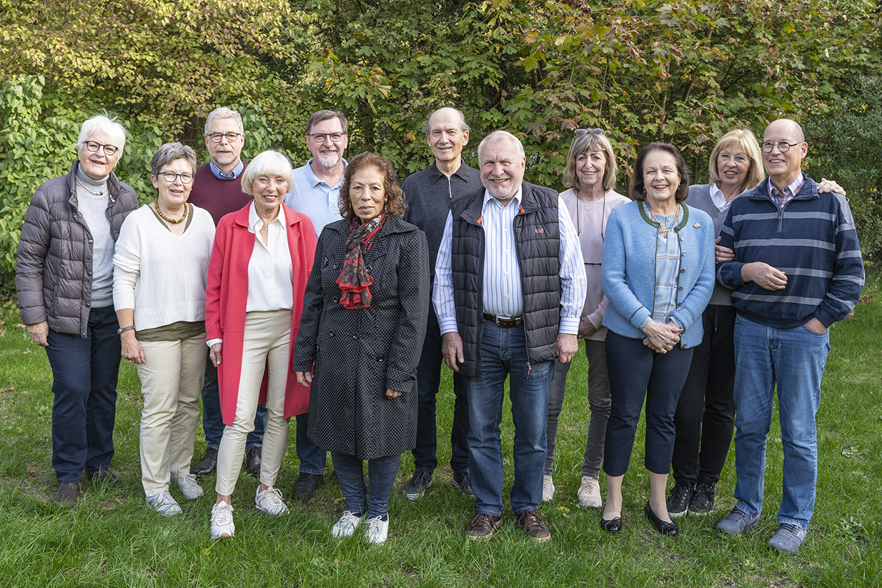 Die ehrenamtlichen Helfer vom Nachbarschaftsprojekt Helfende Hände Rodenkirchen.