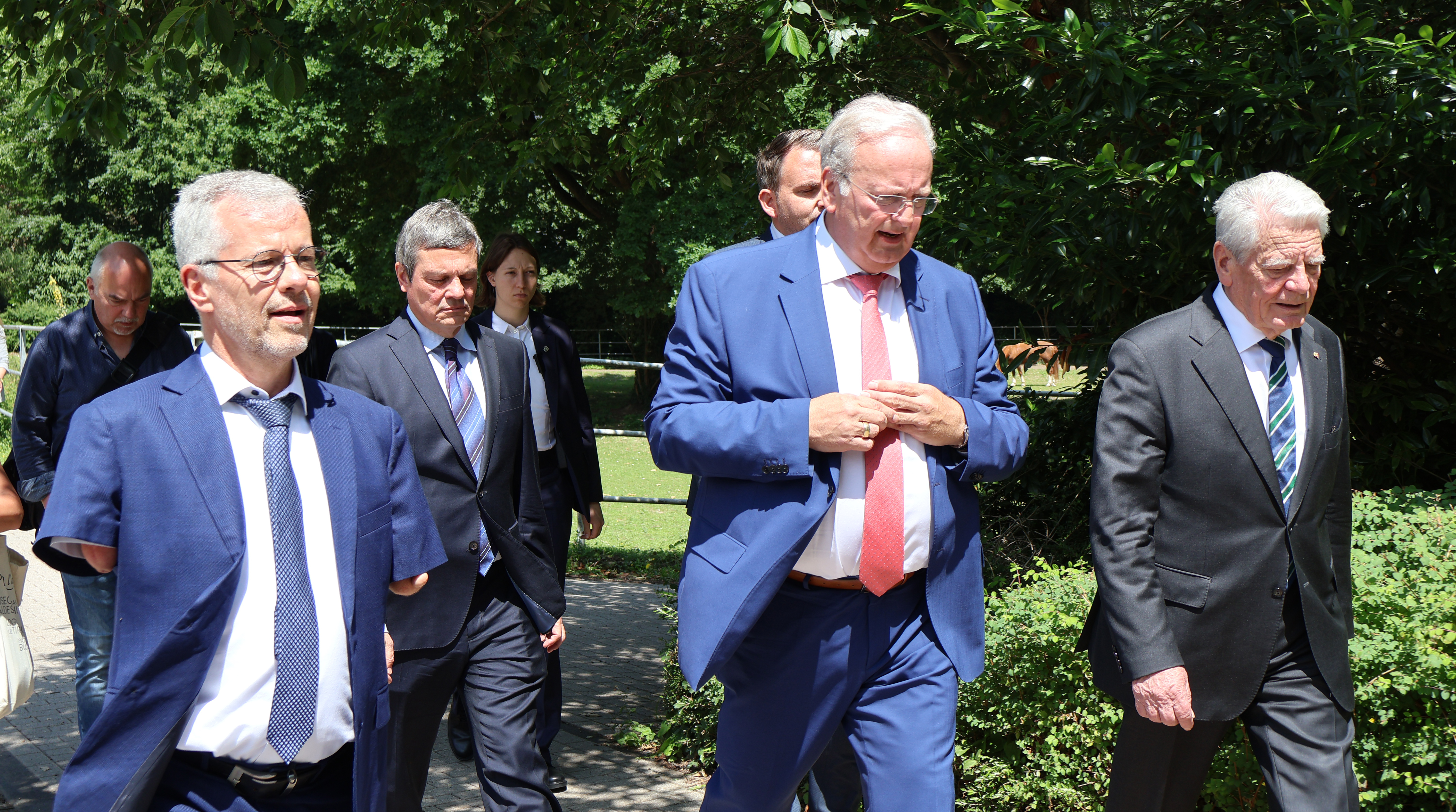 Joachim Gauck zusammen mit Rainer Schmidt und Uwe Ufer
